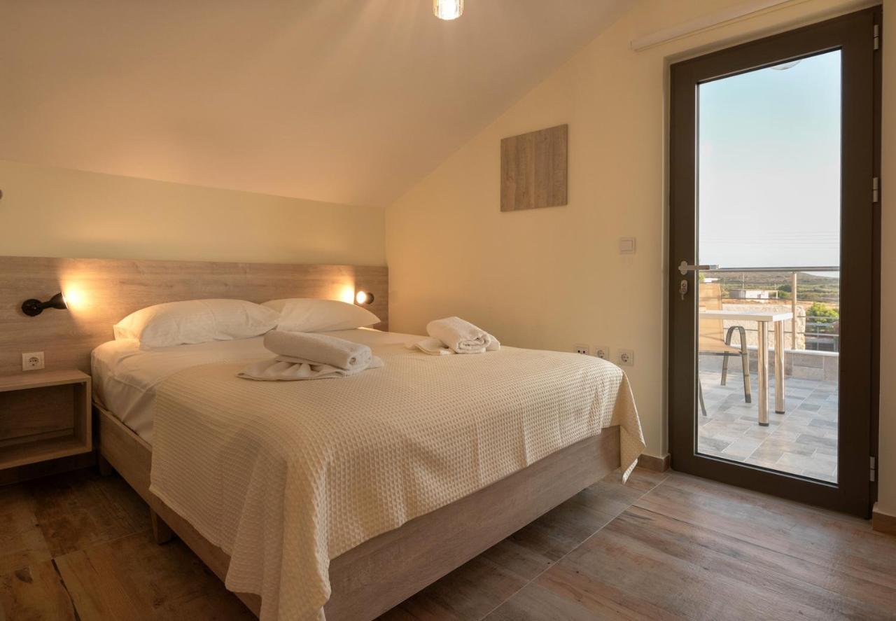Pink Sand Villas Agios Pandeleimon  Bagian luar foto